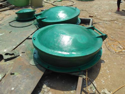 ��������T